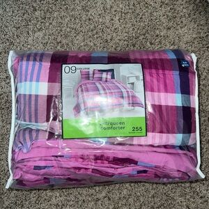 Comforter for queen or full size